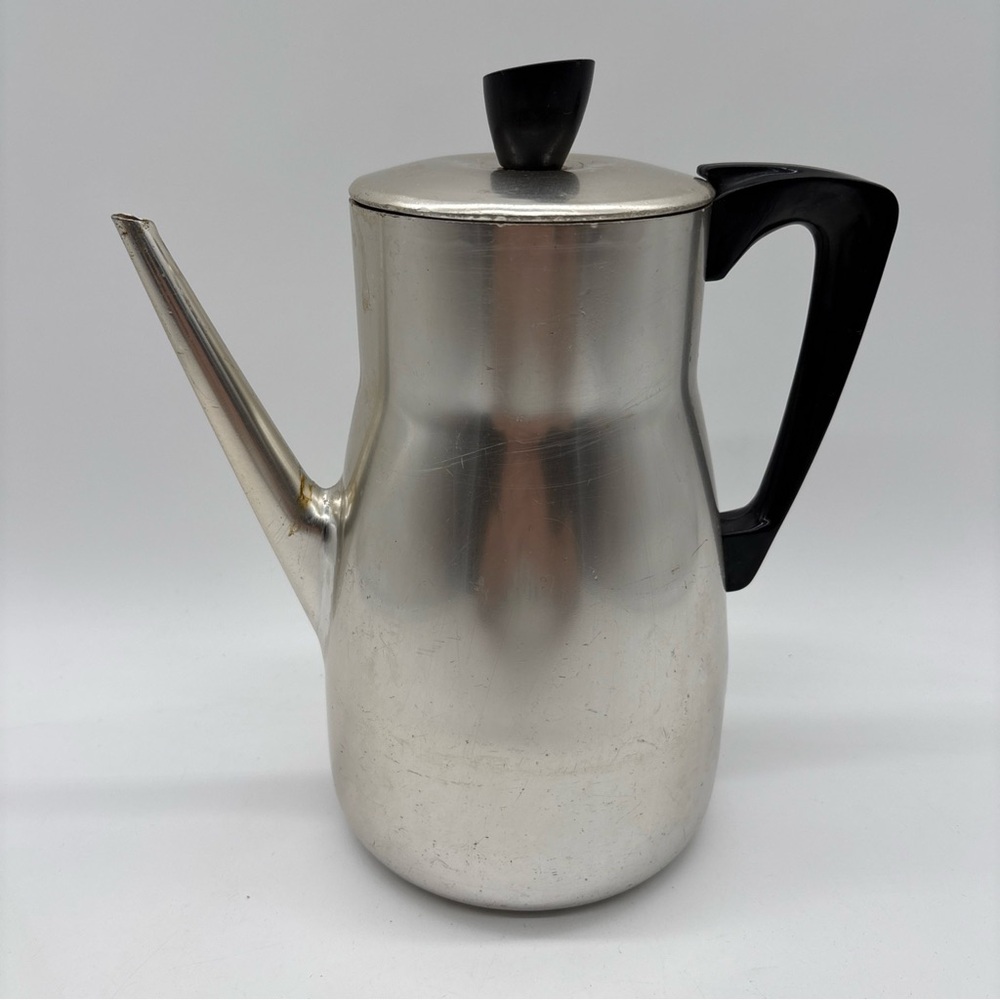 Vintage Wear-Ever Aluminum Teapot Tea Kettle 1950's MCM Art Deco 215